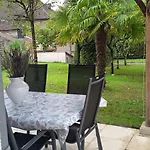 Domaine Le Verger Kleinschalige B&B Met Groot Zwembad En Buitenkeuken 3*