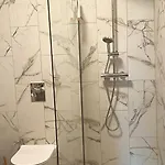 Domaine Le Verger Kleinschalige Met Groot Zwembad En Buitenkeuken B&B Saint-Estephe (Dordogne)
