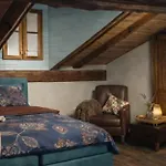 Domaine Le Verger Kleinschalige B&B Met Groot Zwembad En Buitenkeuken Saint-Estephe (Dordogne)