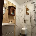 فندق مبيت وإفطار Domaine Le Verger Kleinschalige B&B Met Groot Zwembad En Buitenkeuken