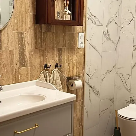 Panzió Domaine Le Verger Kleinschalige Met Groot Zwembad En Buitenkeuken 3*