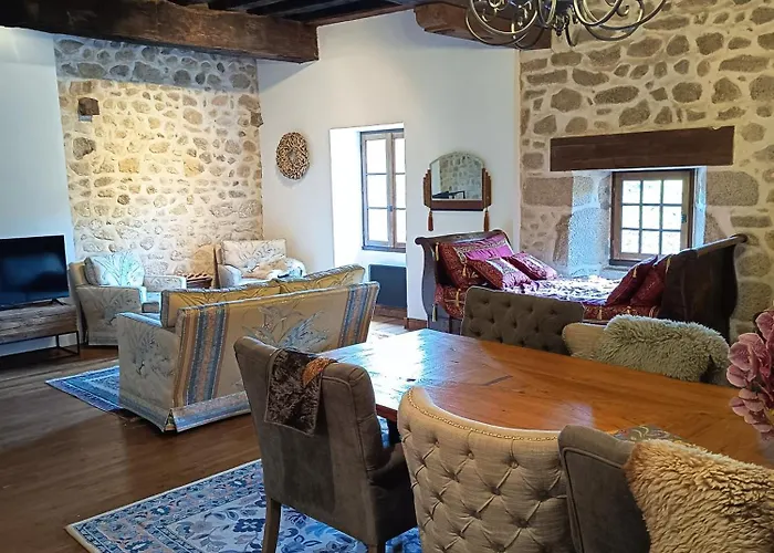 Bed & Breakfast Domaine Le Verger Kleinschalige B&B Met Groot Zwembad En Buitenkeuken 3*