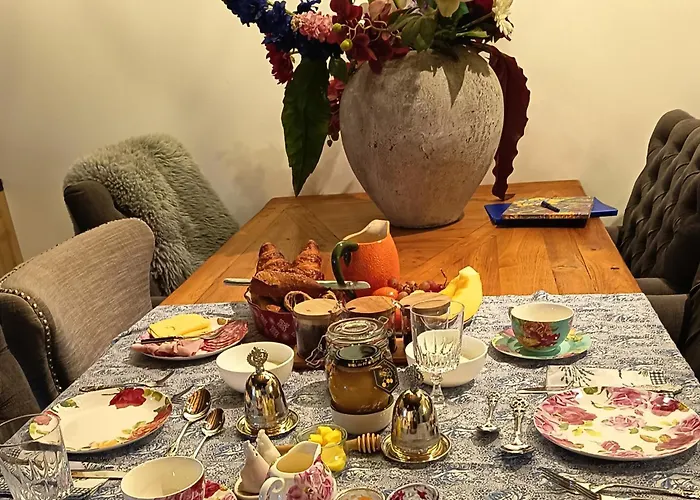 Domaine Le Verger Kleinschalige B&B Met Groot Zwembad En Buitenkeuken Bed & Breakfast